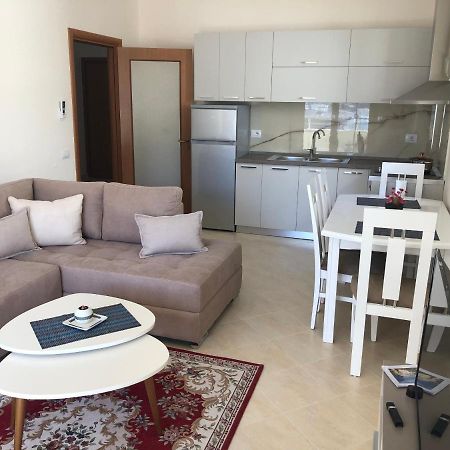 Rooftop Apartments Lungomare Vlorë Esterno foto