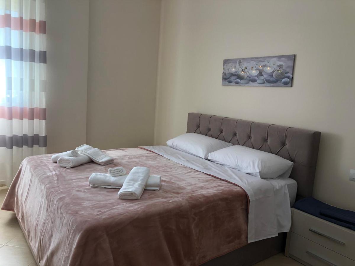 Rooftop Apartments Lungomare Vlorë Esterno foto