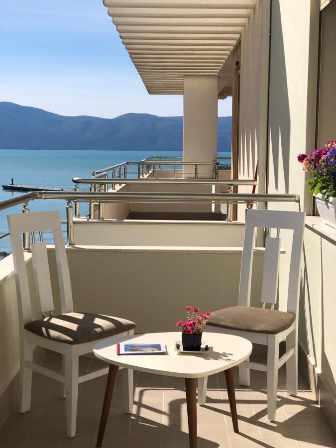 Rooftop Apartments Lungomare Vlorë Esterno foto