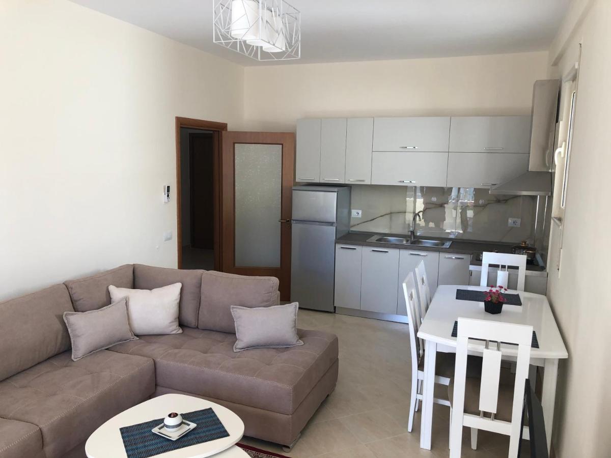 Rooftop Apartments Lungomare Vlorë Esterno foto