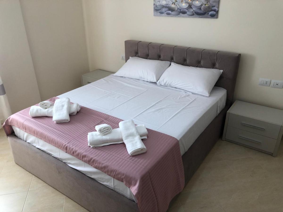 Rooftop Apartments Lungomare Vlorë Esterno foto