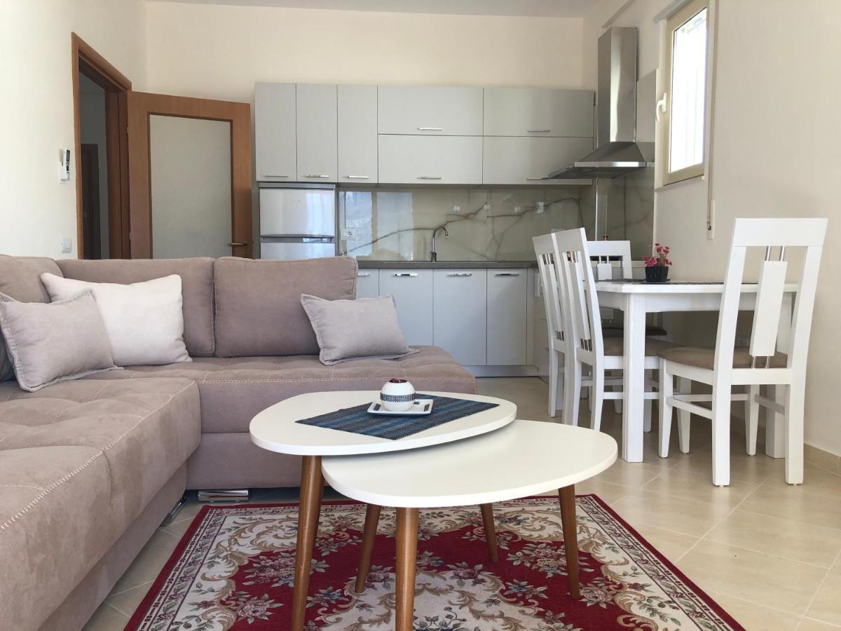 Rooftop Apartments Lungomare Vlorë Esterno foto