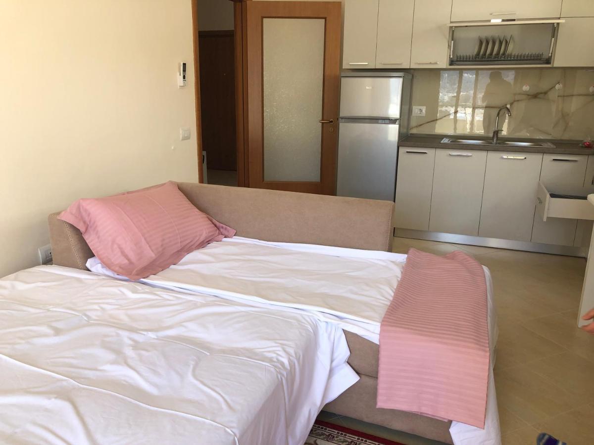 Rooftop Apartments Lungomare Vlorë Esterno foto