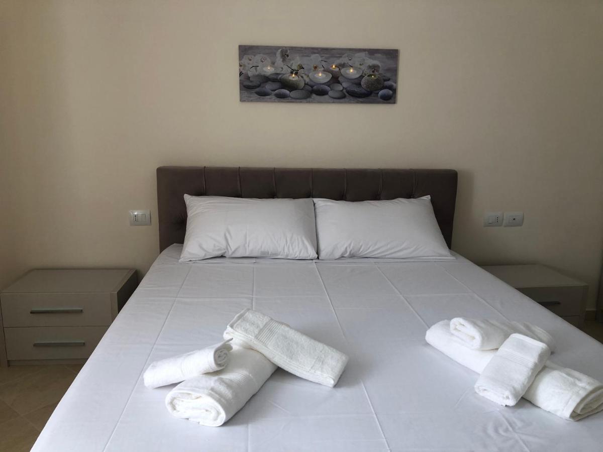 Rooftop Apartments Lungomare Vlorë Esterno foto